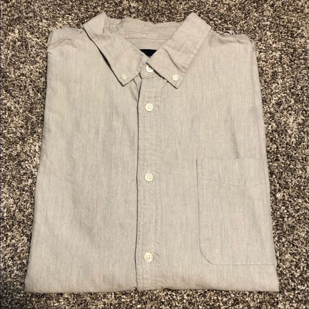 Men’s Gap Button Shirt